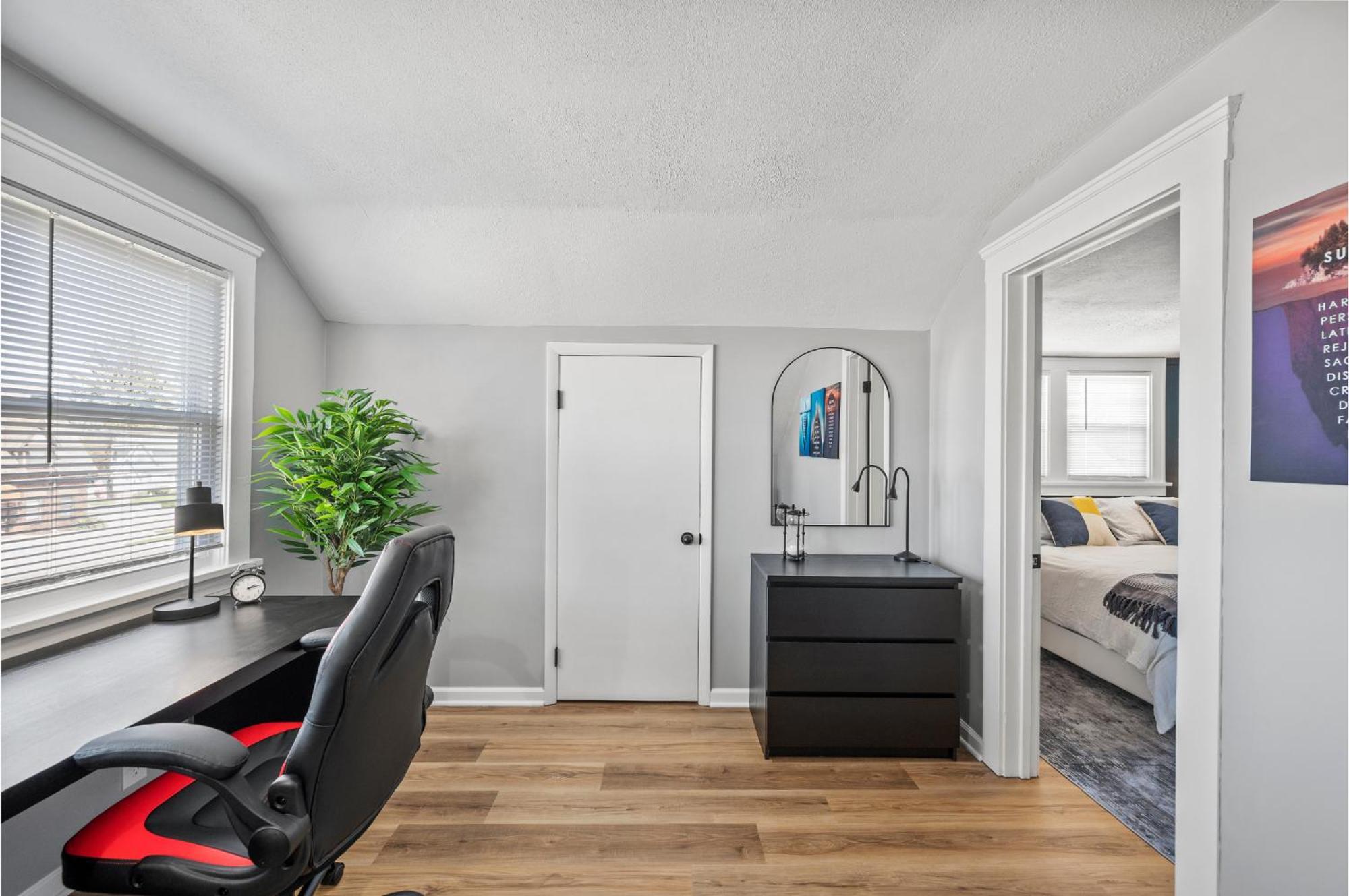 Amazing Parma Home King Bed Full Office Room Dış mekan fotoğraf